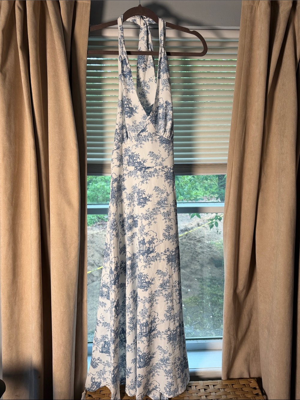 Cupshe Blue and White Toile Halter Maxi Dress